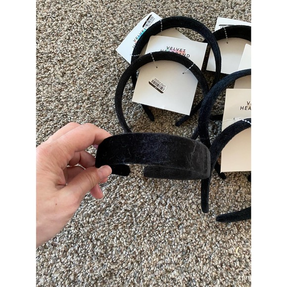 Black Velvety Headband - Lot of 6 - Picture 2 of 2